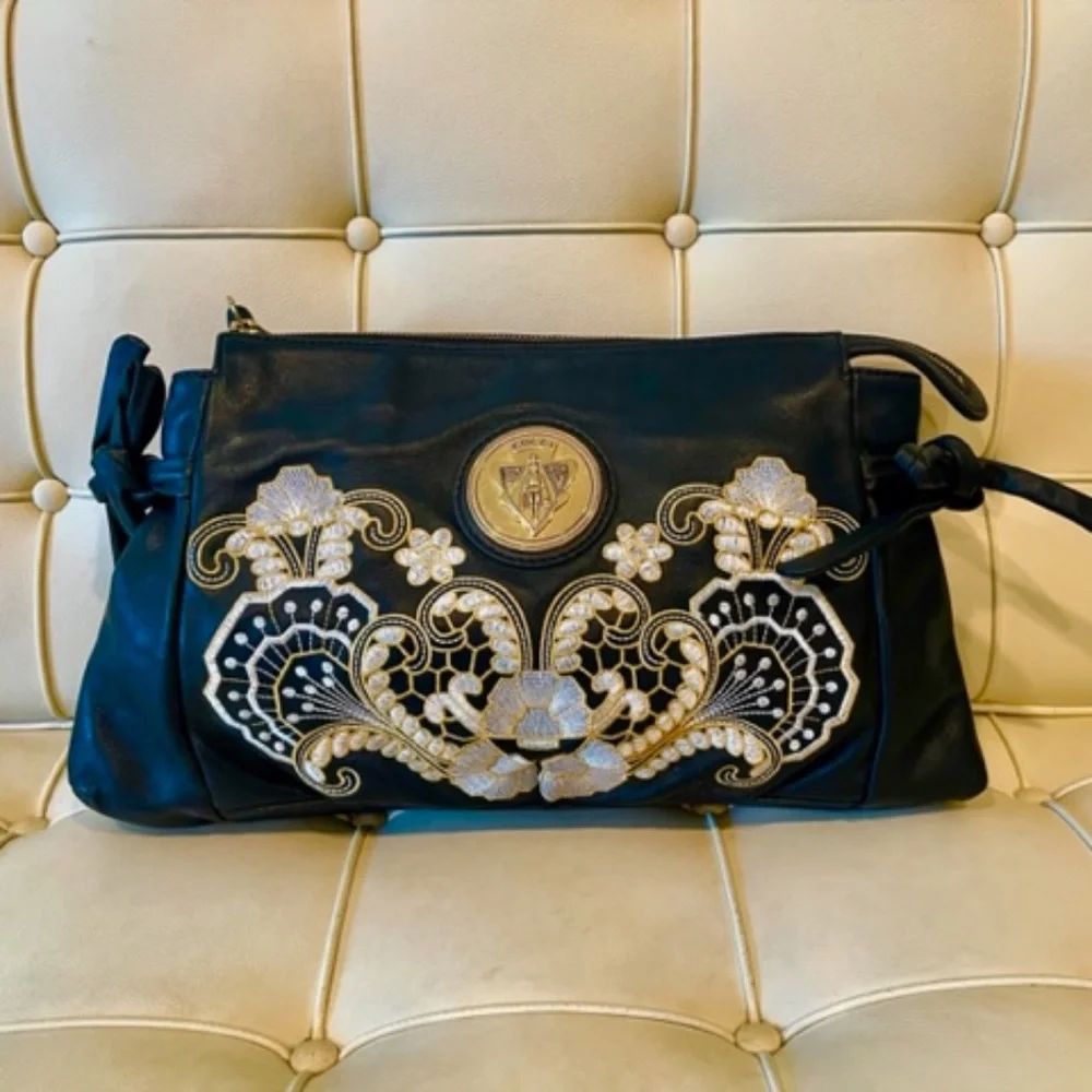 Gucci Hysteria ultra rare embroidered clutch